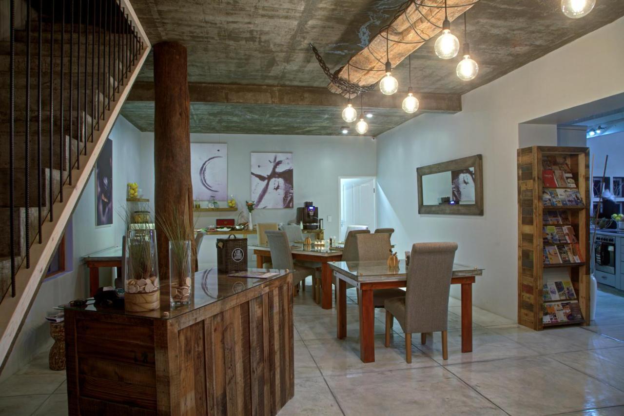 Organic Stay Guesthouse Swakopmund Bagian luar foto